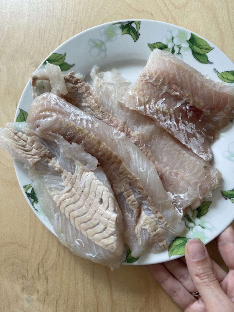 Запечений хек в духовці фото